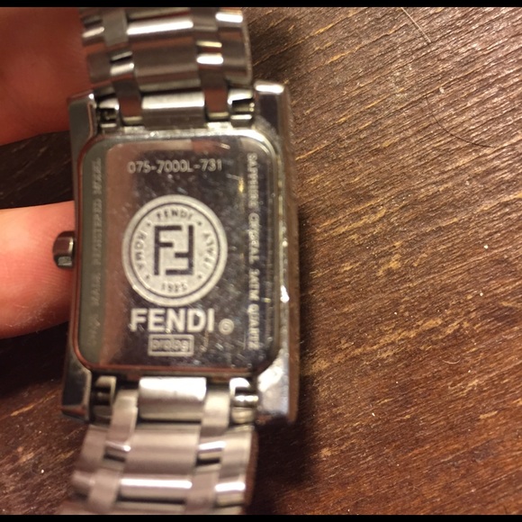 Fendi watch with sapphire crystals. Just needs a battery. - Picture 2 of 8